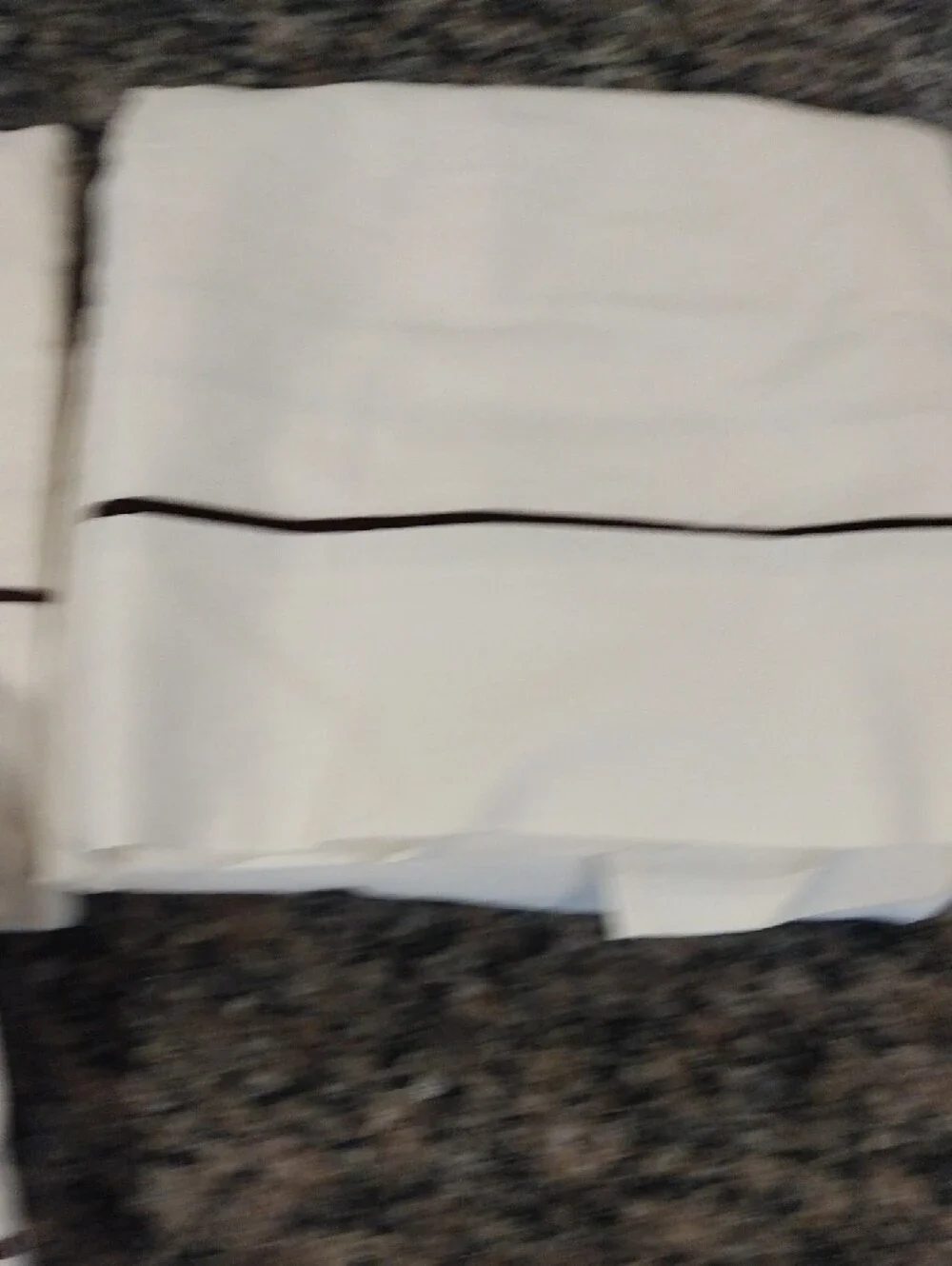 KING 250 Thread Count 100% Cotton 4 piece Sheet cream 2 flat sheet 2 pillow case